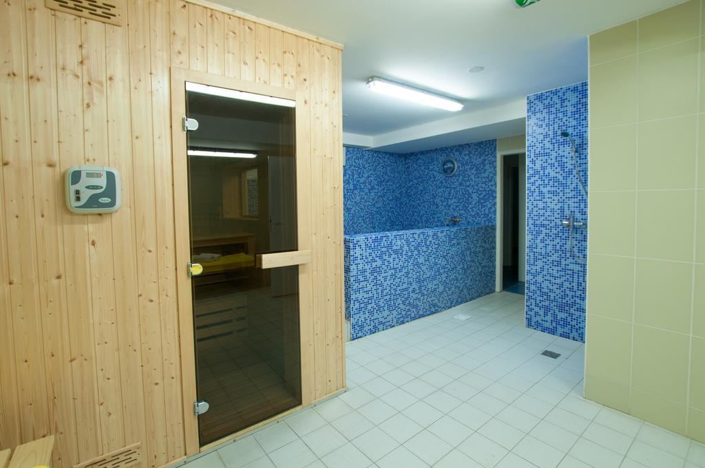 Hotel Saris Bardejov Eksteriør billede